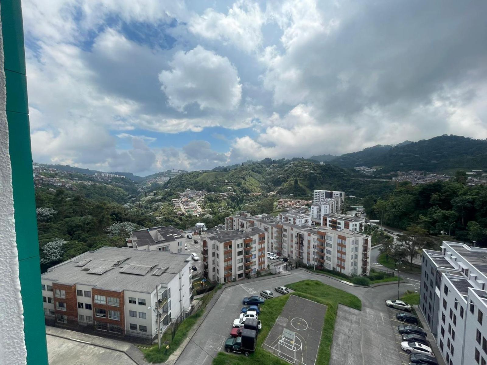 Muy Cerca Al Cc Fundadores, U Autonoma & El Centro Manizales Exterior foto